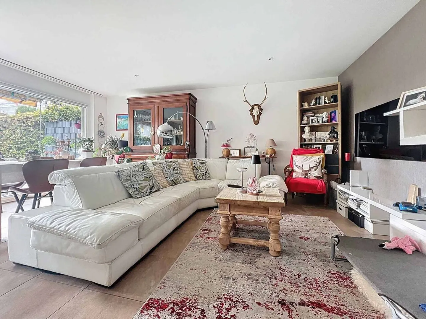 Schöne 4,5-Zimmer-Wohnung mit privatem Garten von 70m2 - Foto 3 von 10