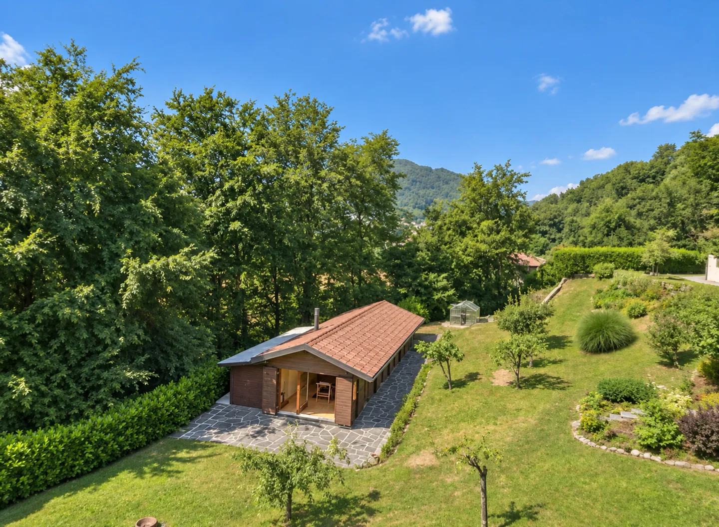 Villa Padronale: Pool und 2 Abhängigkeiten in der Ruhe von Capriasca - Foto 25 von 27