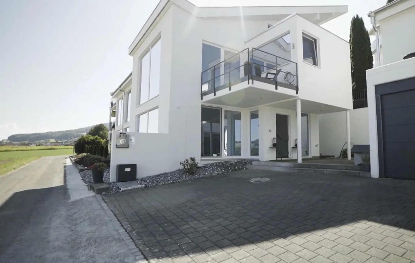 Villa with Loft Character – Luxury Meets Perfection! - Photo 1 of 12