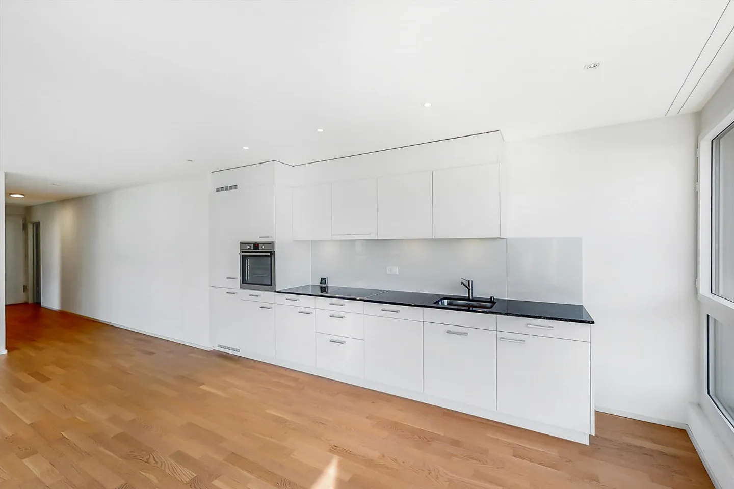 Laville Residence - your apartment just steps from the center - Photo 2 of 10