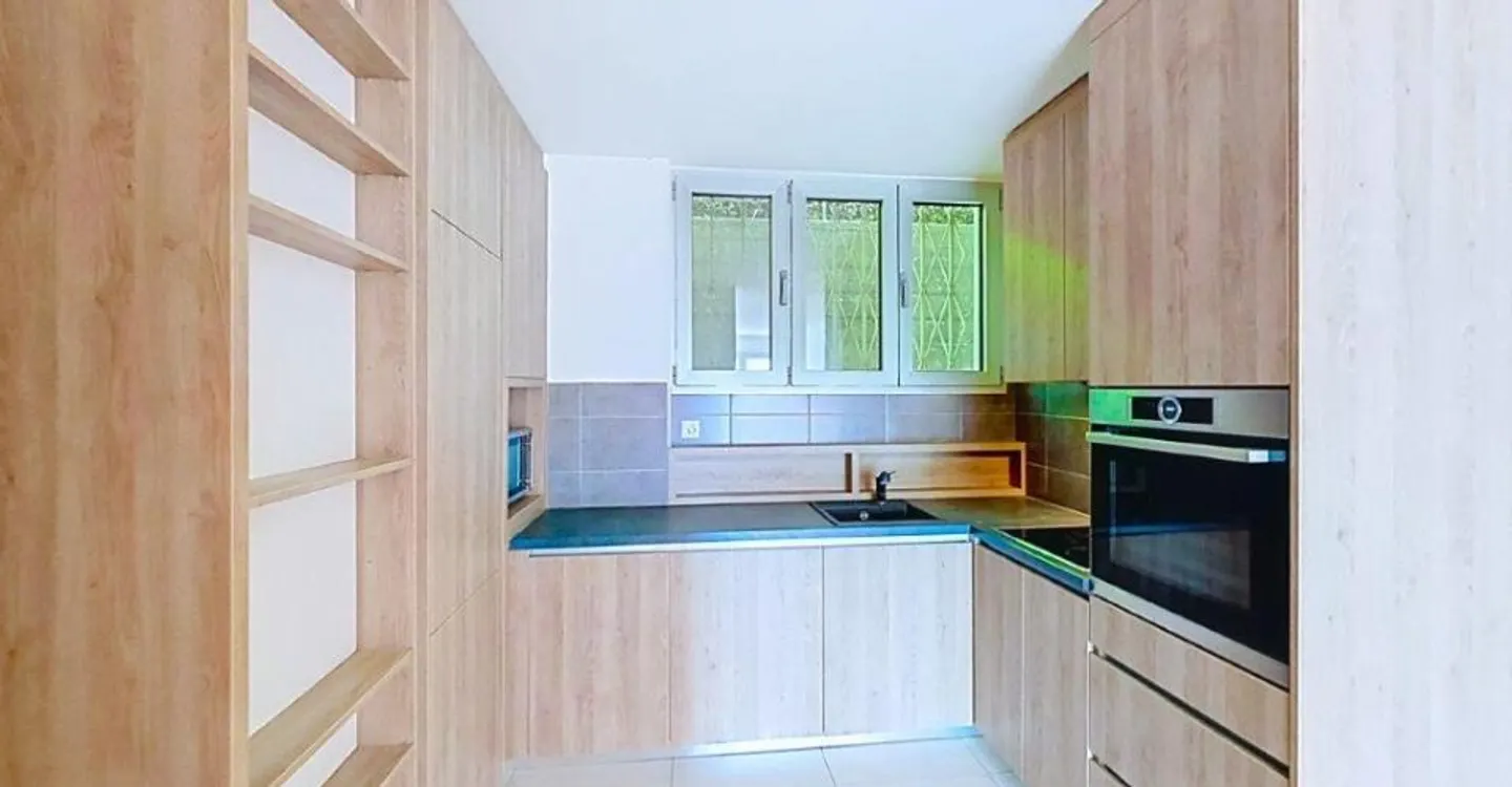 3.5-room apartment with beautiful lake view - Photo 3 of 7