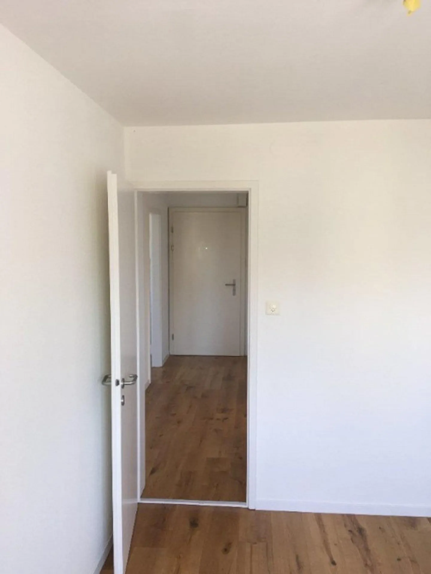 Möbliertes WG-Zimmer in Kreuzlingen – zentral, ruhig & nah am See - Foto 4 von 6