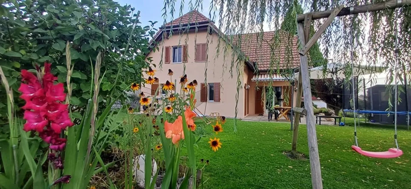 Proprietà rara. Villa con 6,5 stanze in vendita - Foto 1 di 3