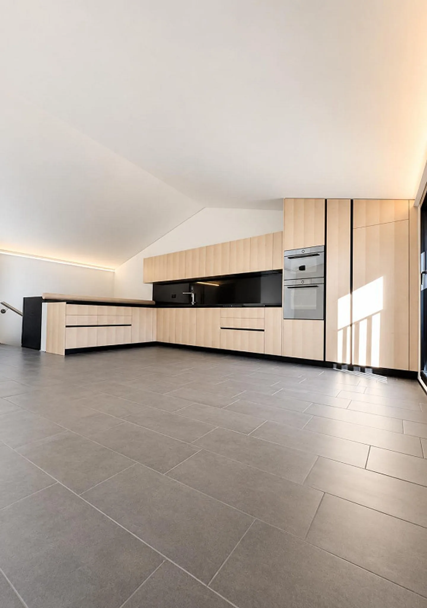 Arosio - Nouvelle Maison Individuelle entre Nature et Architecture - Photo 3 sur 11