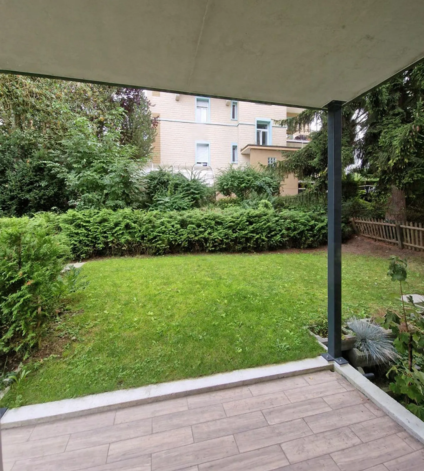 Appartamento 3.5 stanze con accesso al giardino - Foto 1 di 6