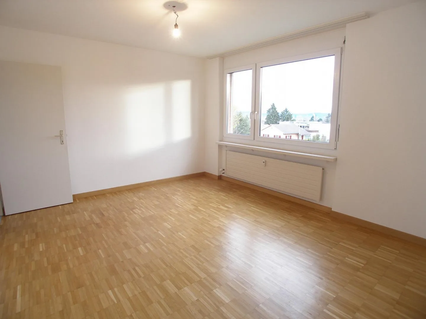 Charmante Wohnung mit Grünblick - Foto 6 von 10