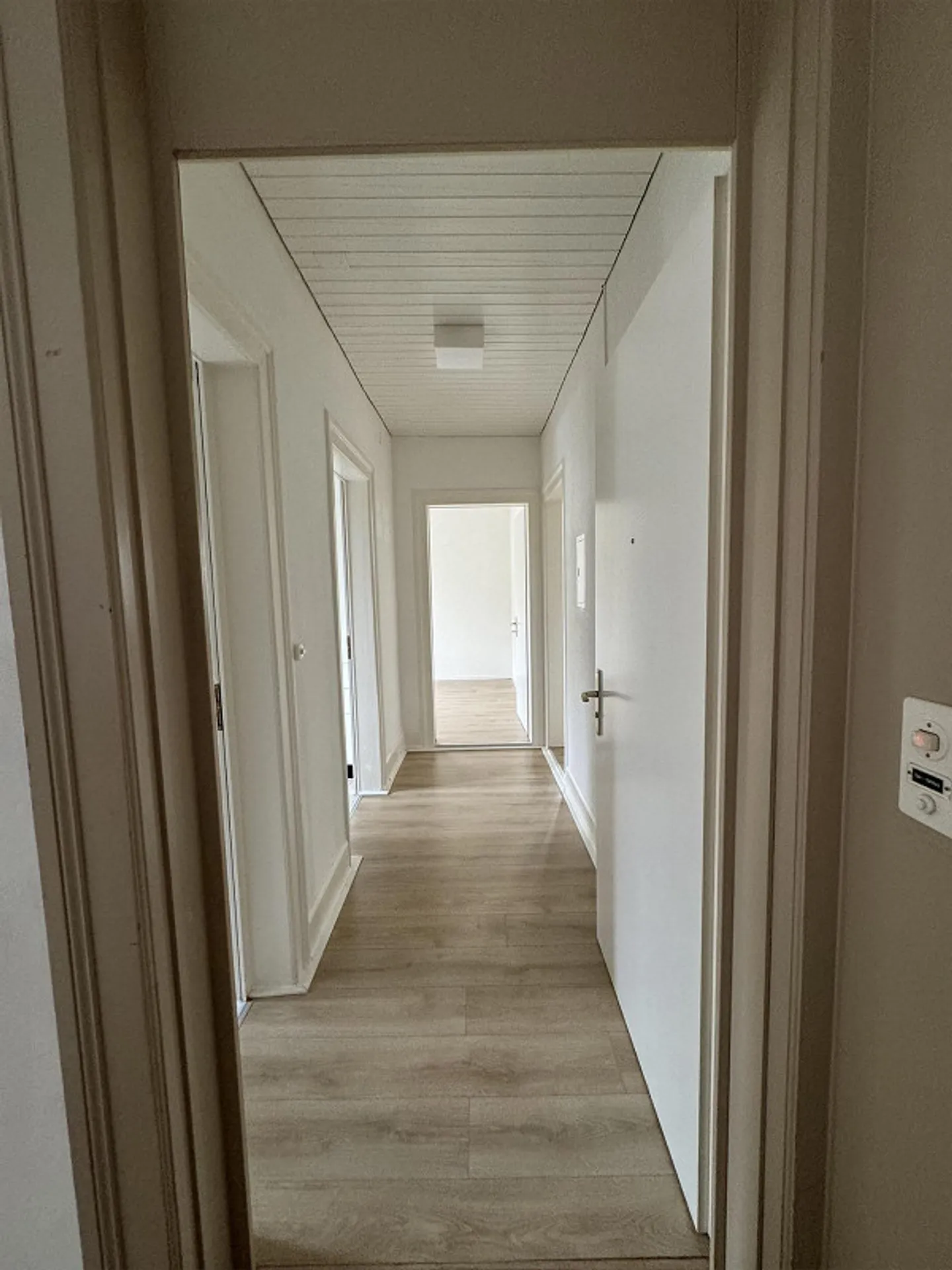 Appartamento 3.5 stanze con accesso al giardino - Foto 4 di 6