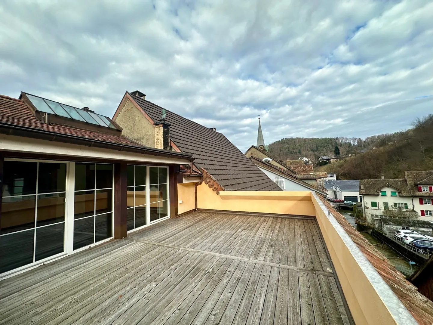 Charmante, fraîchement rénovée maisonette à louer - Photo 1 sur 16