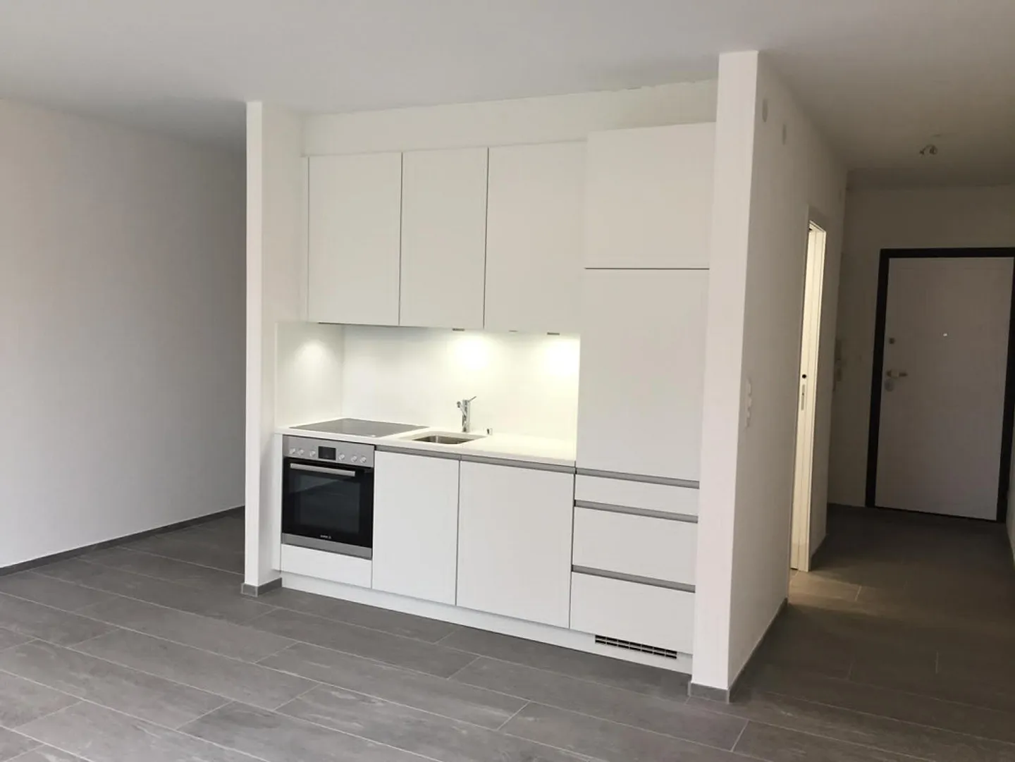 Charmante Wohnung mit Pool - Foto 5 von 13