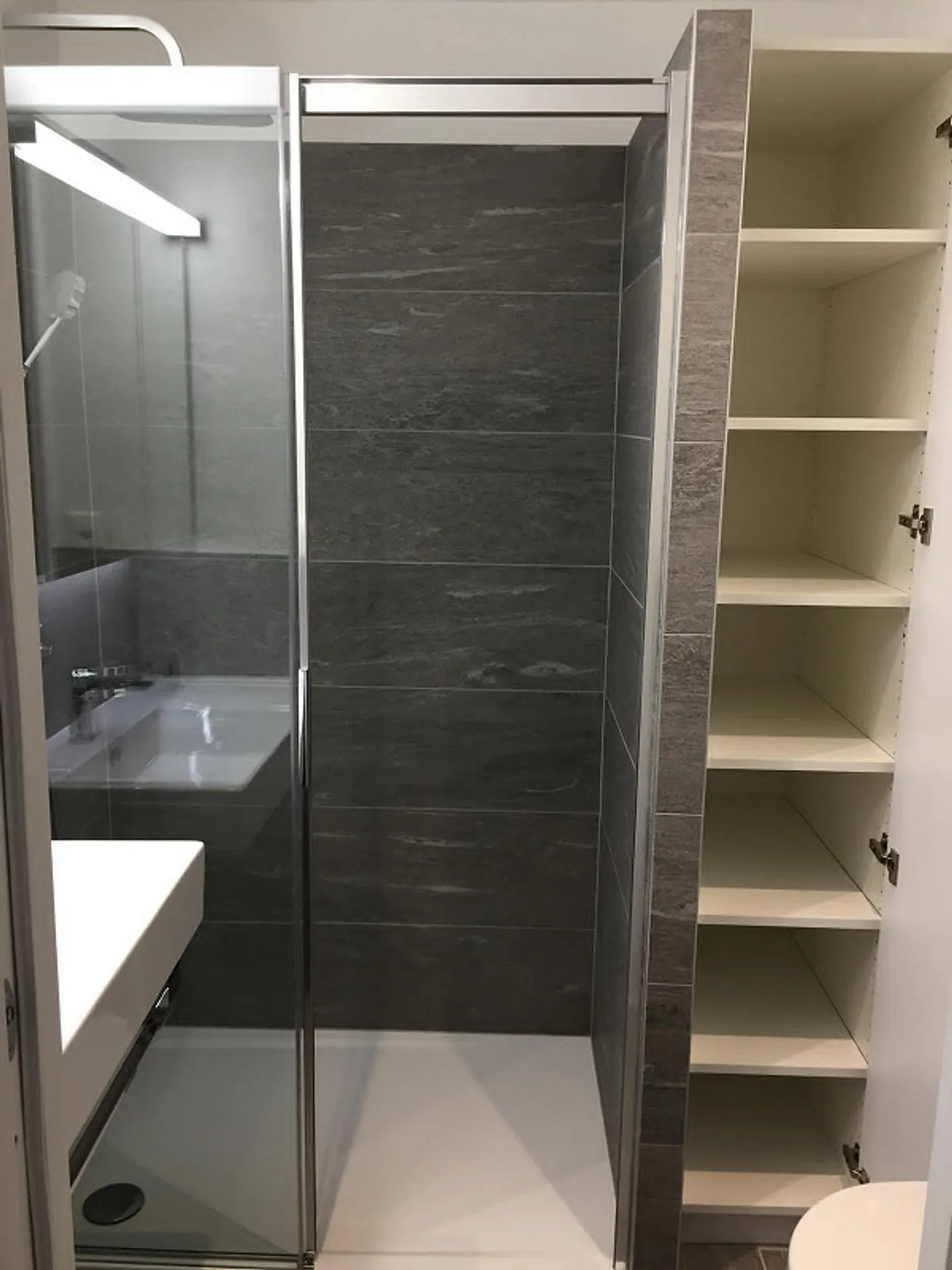 Charmante Wohnung mit Pool - Foto 11 von 13