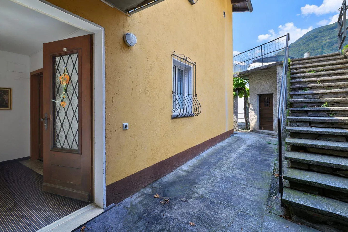Charmante Wohnung mit Aussicht - Foto 3 von 20