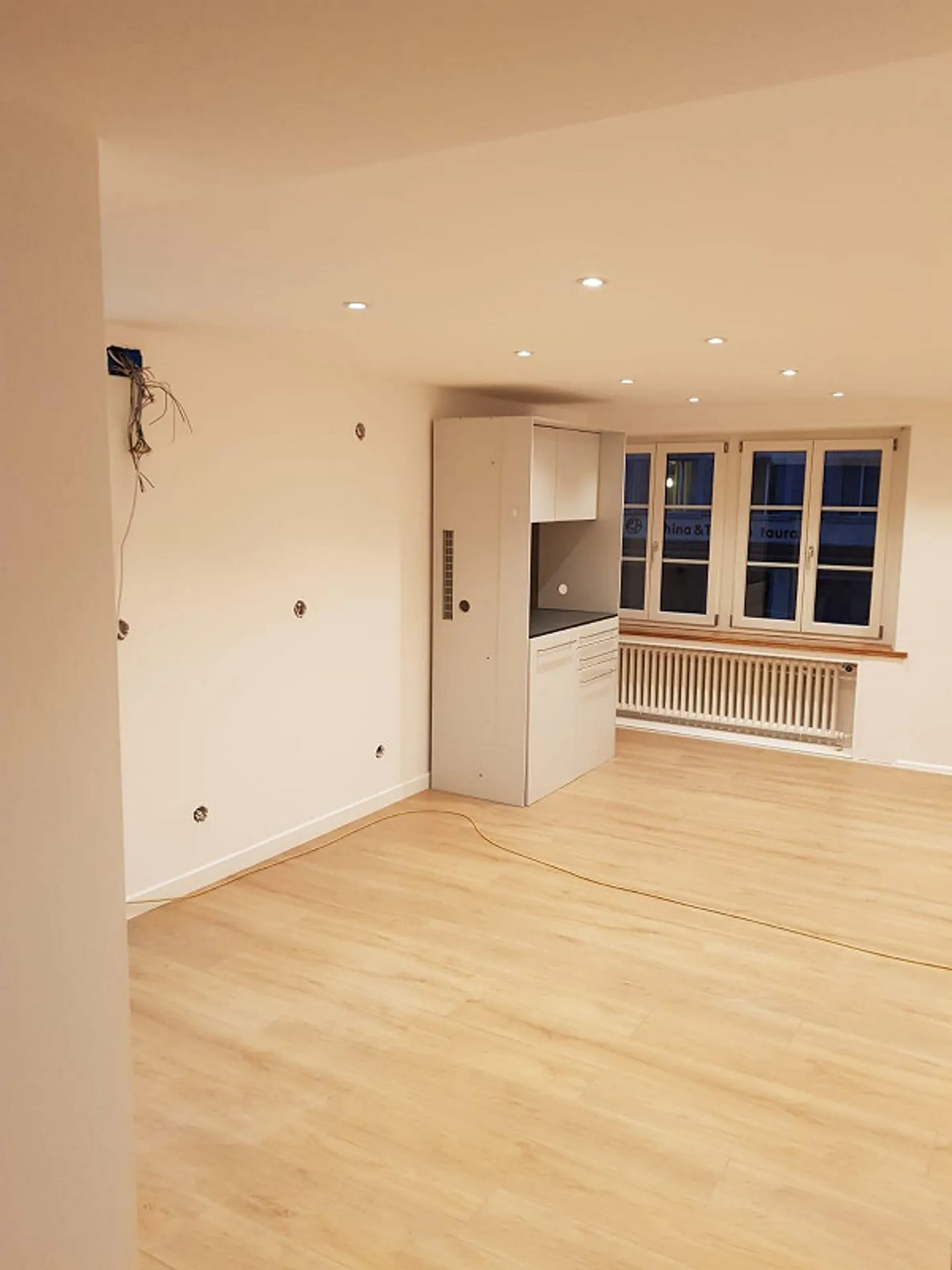 Studio / bureau rénové au centre de Schüpfheim 70m2 - Photo 6 sur 9