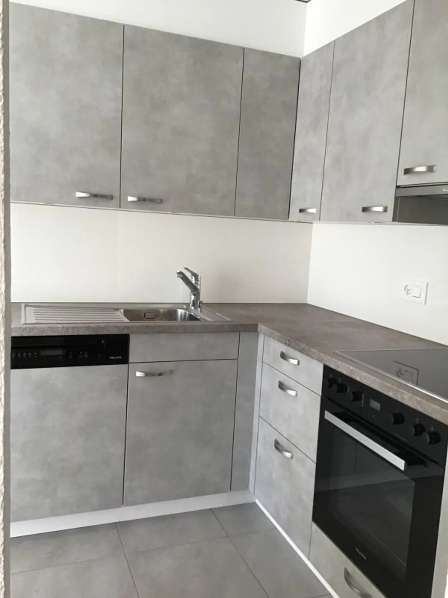 Charmant appartement 3.5 pièces - Photo 4 sur 8