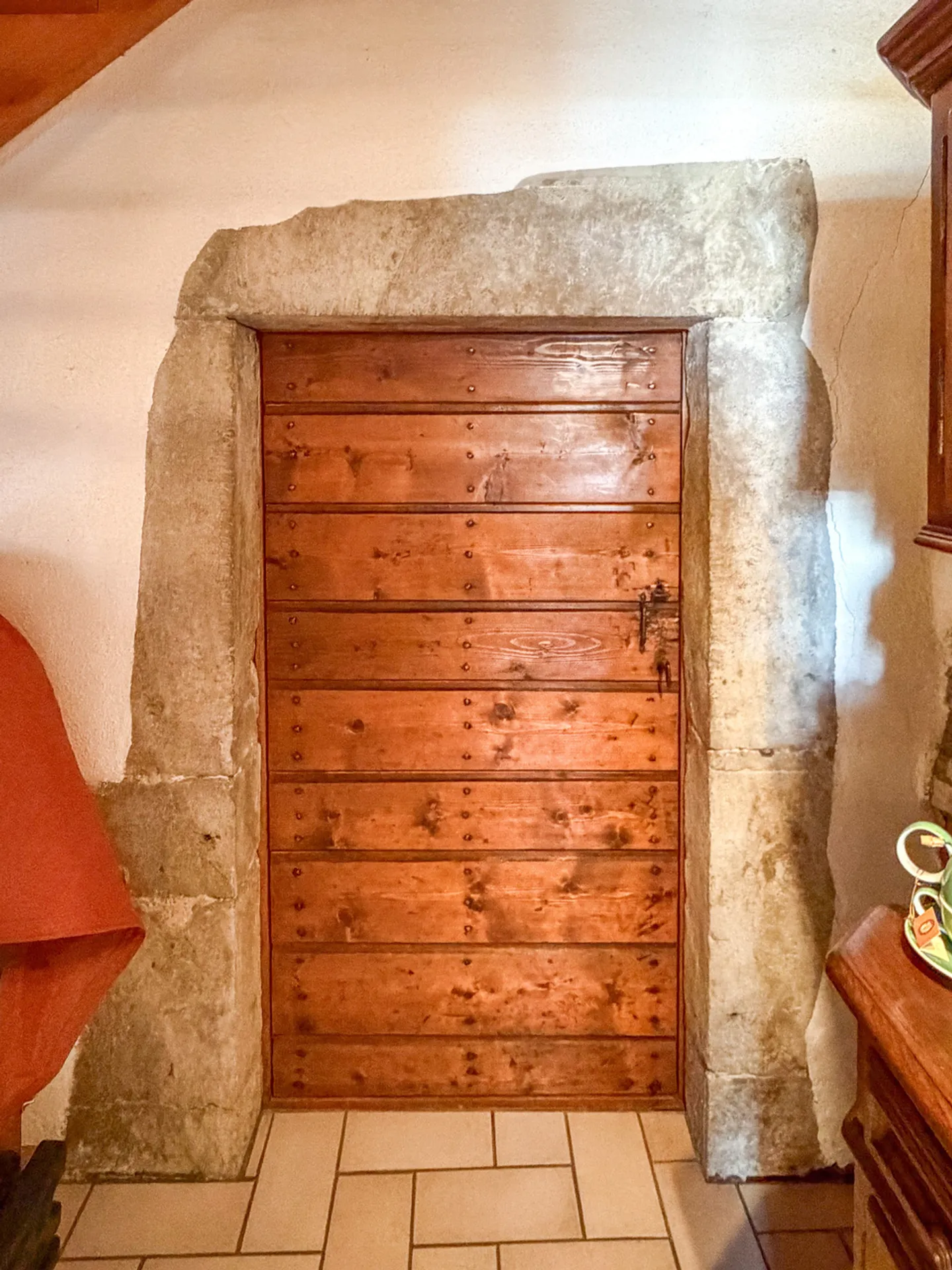 Casa a schiera con 2 appartamenti, 2 garage, grande giardino e terrazza - Foto 27 di 28