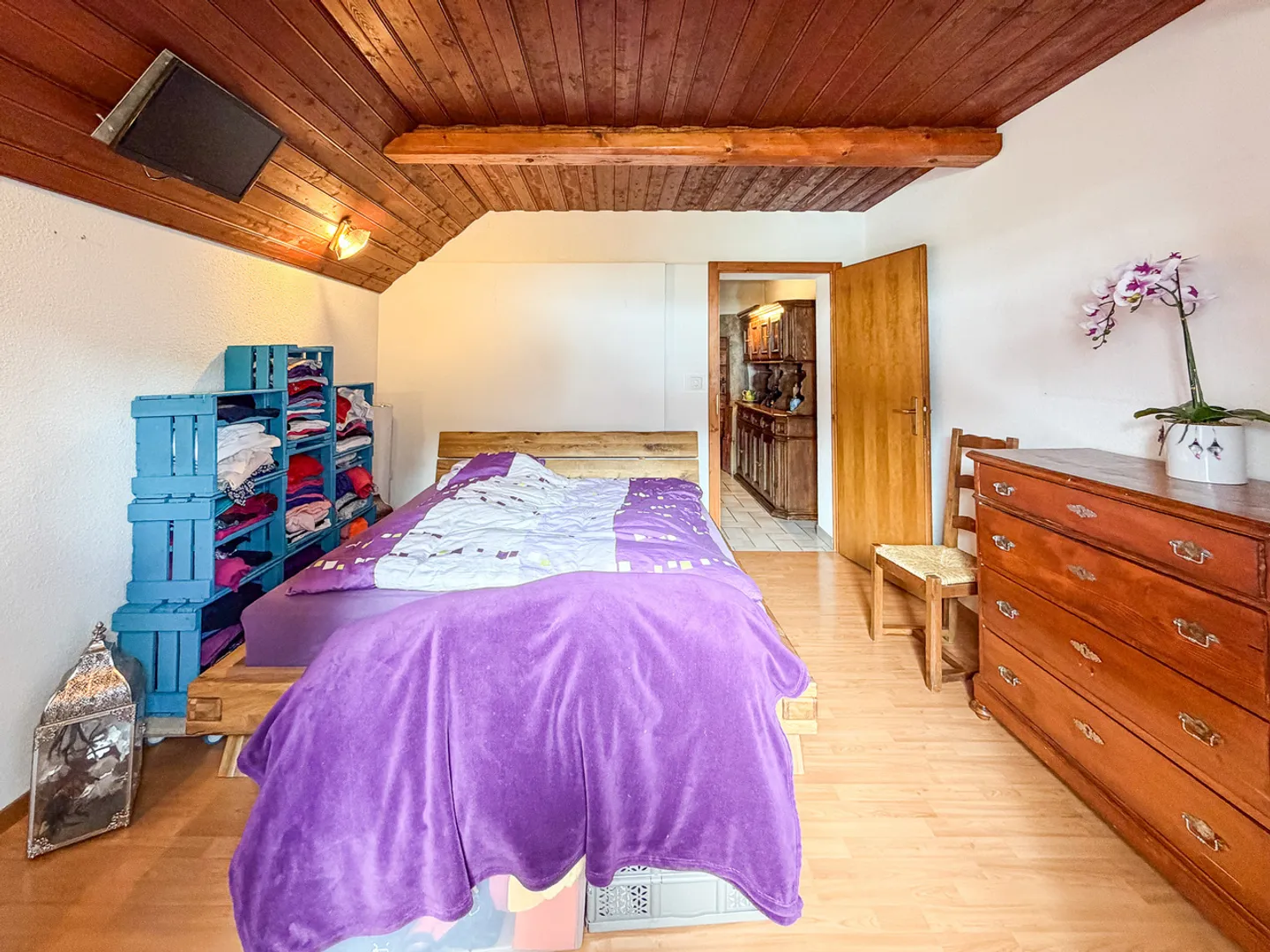 Casa a schiera con 2 appartamenti, 2 garage, grande giardino e terrazza - Foto 13 di 28