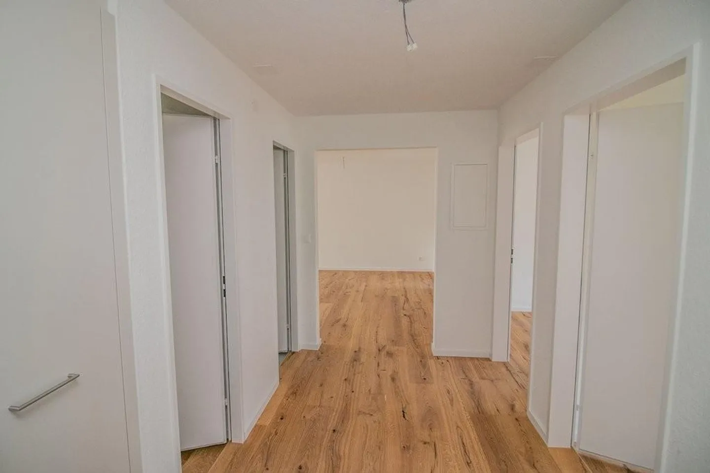 First occupancy after renovation: Family apartment in the center of Oberuzwil - Photo 2 of 8