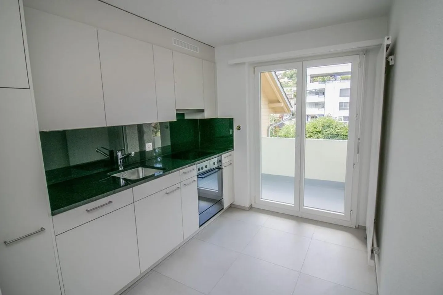 First occupancy after renovation: Family apartment in the center of Oberuzwil - Photo 3 of 8