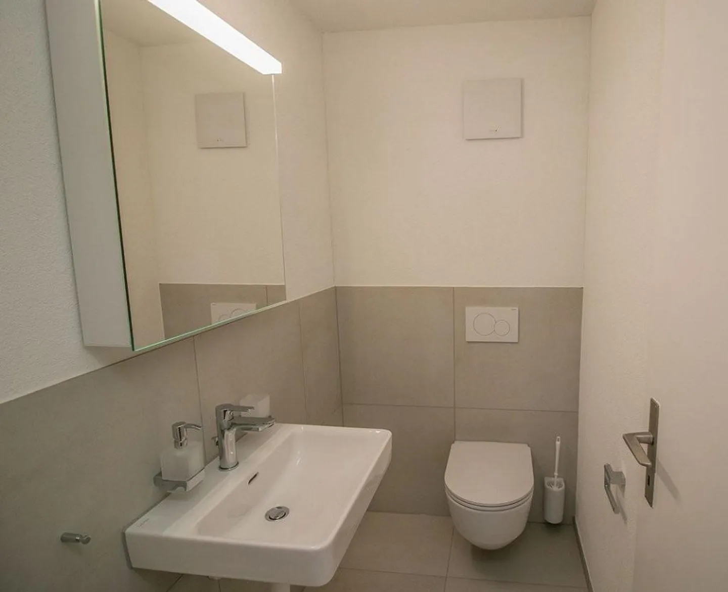 First occupancy after renovation: Family apartment in the center of Oberuzwil - Photo 8 of 8