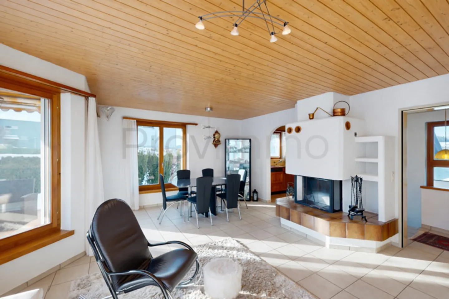 Plenty of Space, Plenty of Light, Plenty of Potential – Single-Family Home in Safenwil - Photo 6 of 13