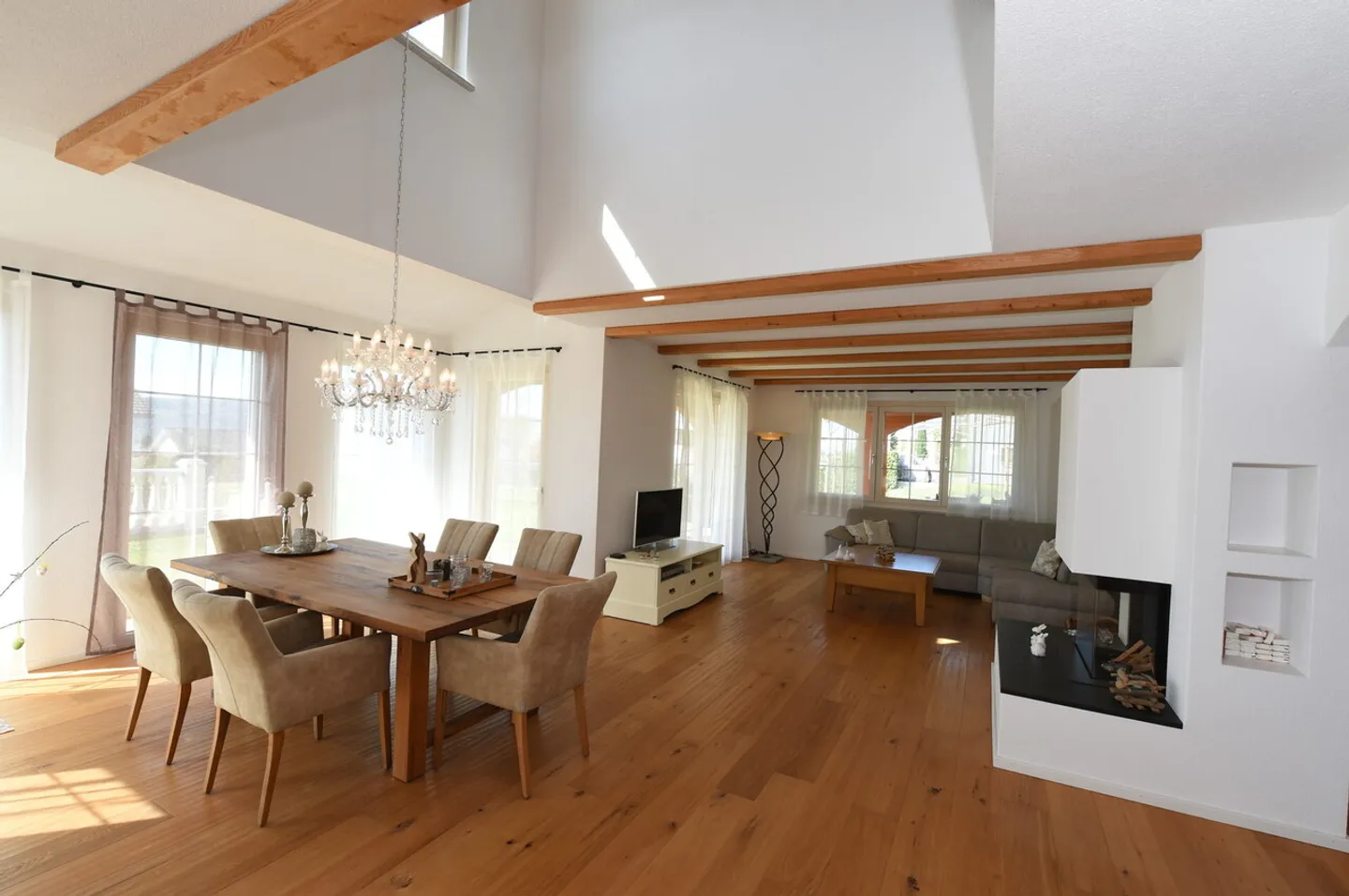 Casa singola in affitto - Foto 4 di 12