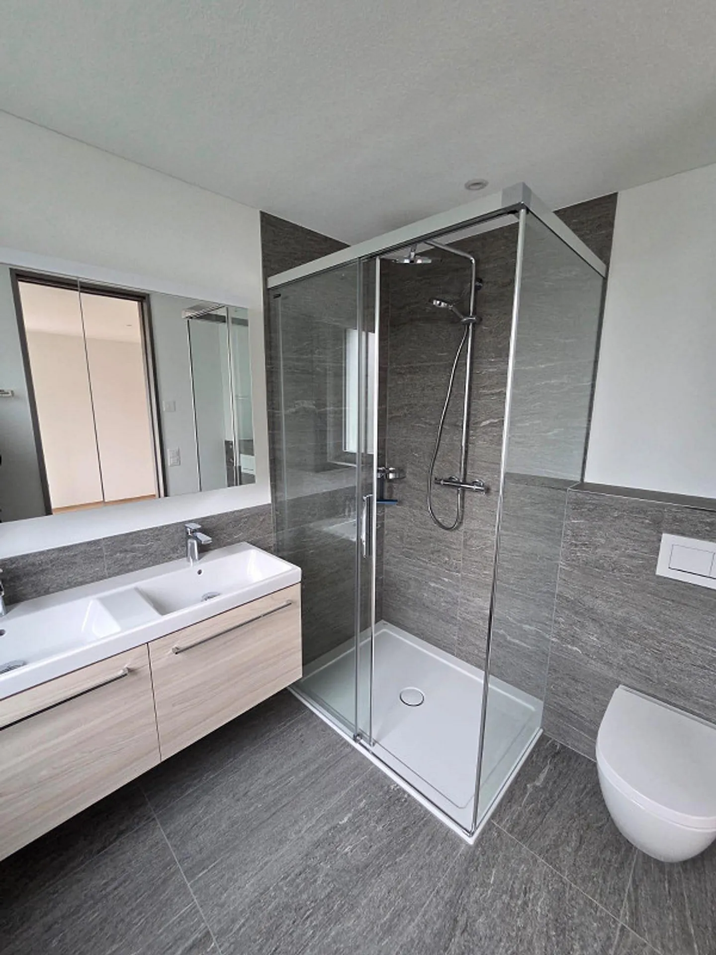 Appartamenti al piano terra adatti alle famiglie (prima occupazione) - Foto 6 di 7