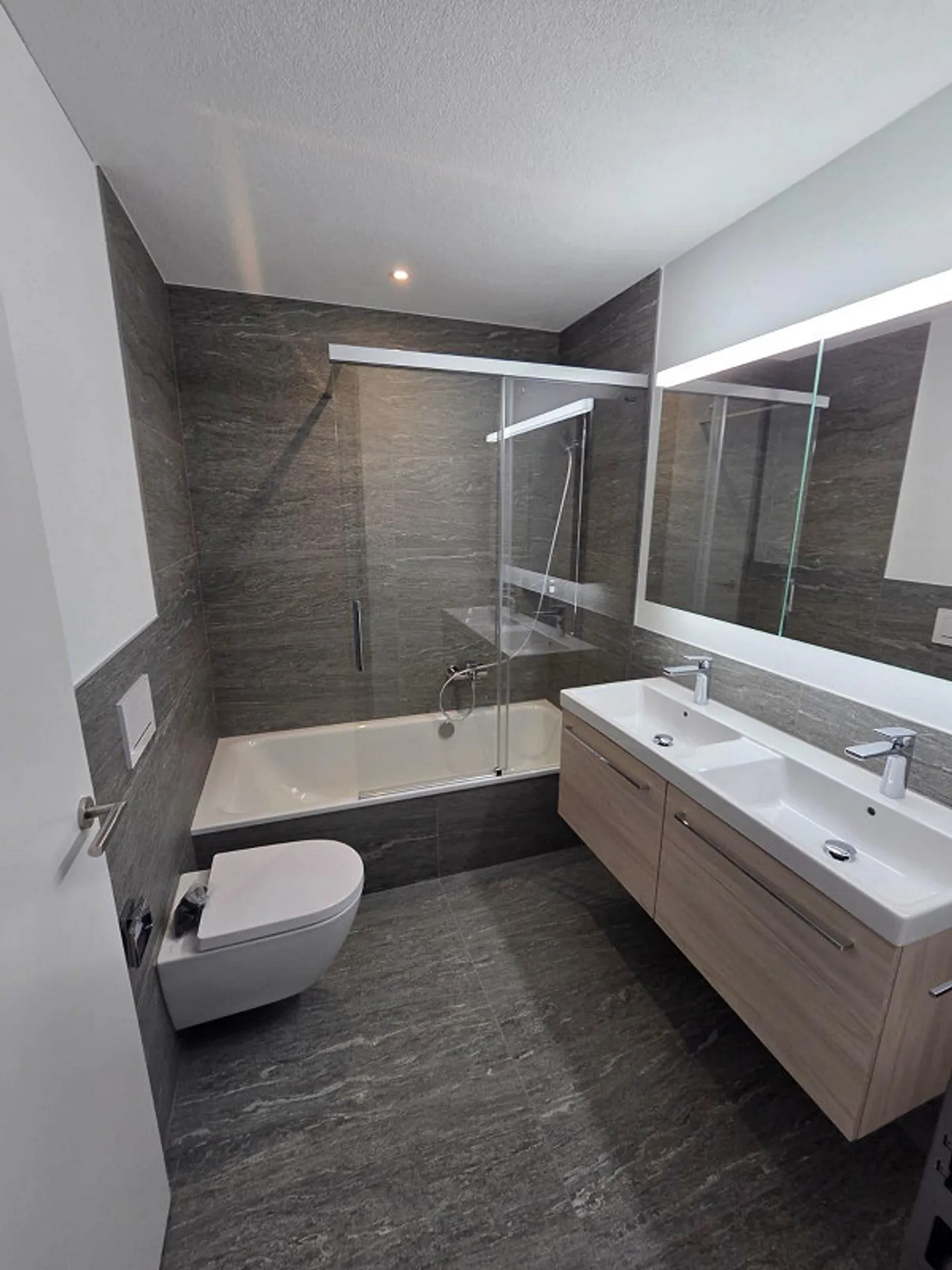 Appartamenti al piano terra adatti alle famiglie (prima occupazione) - Foto 7 di 7