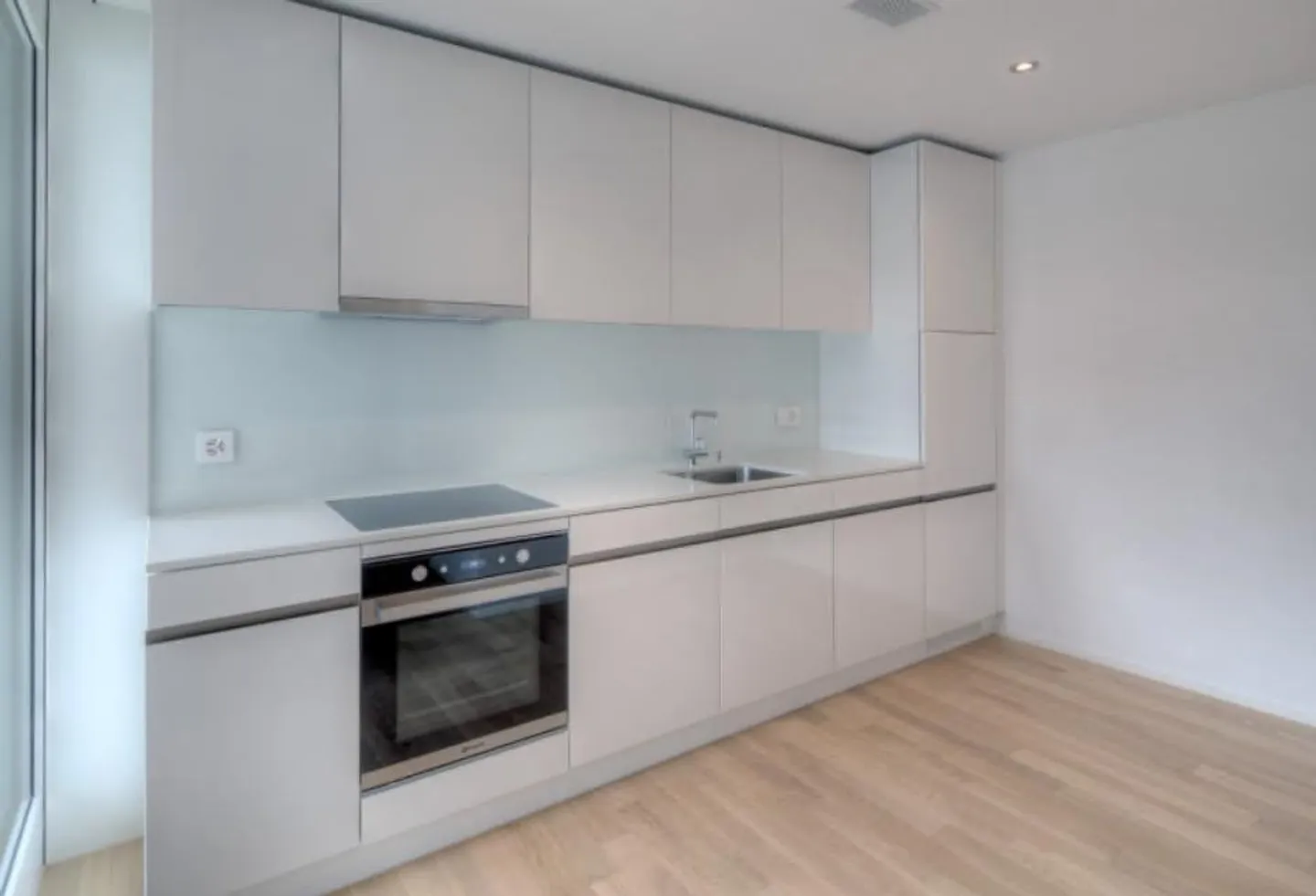 Single apartment directly at Aarau train station - Photo 3 of 5