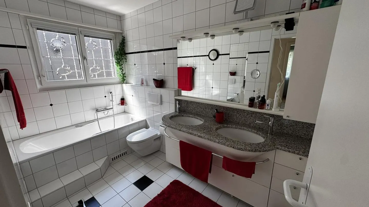 Vue, intimité et vie moderne, idéalement combinés ! - Photo 10 sur 17
