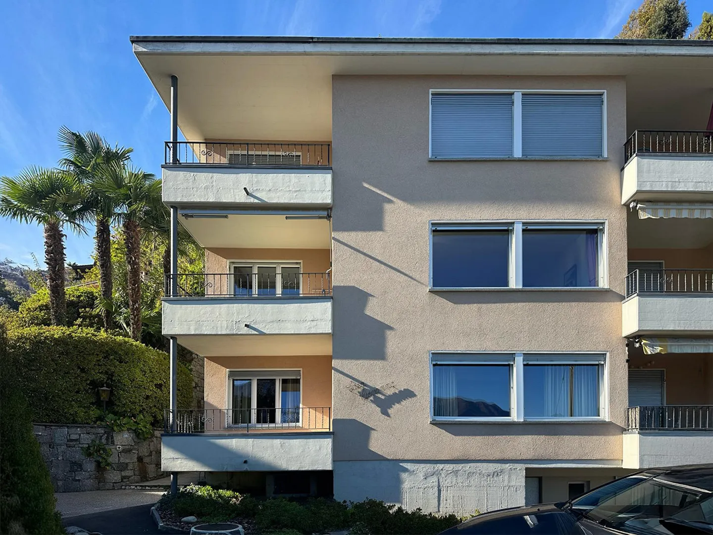 Appartamento con vista di 2.5 locali - Foto 3 di 7