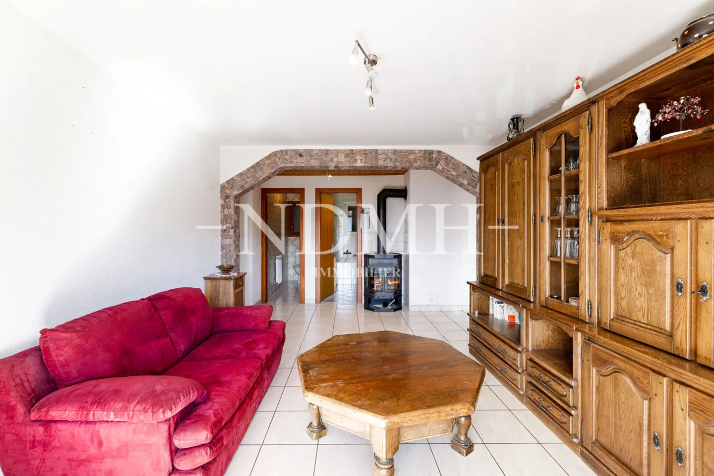 Prächtige Wohnung mit Bergblick - Foto 3 von 13