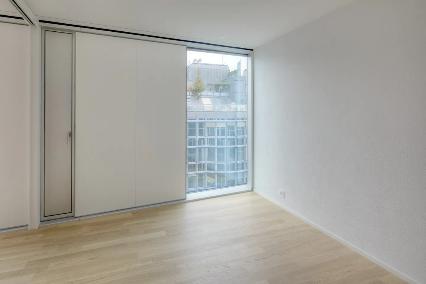 Modern Maisonette Apartment - Photo 7 of 13