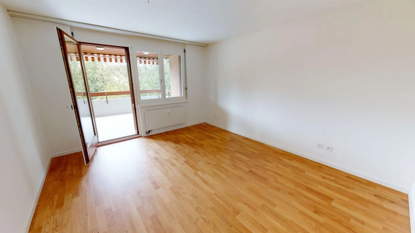 Apartment with a view of the greenery - Photo 5 of 12