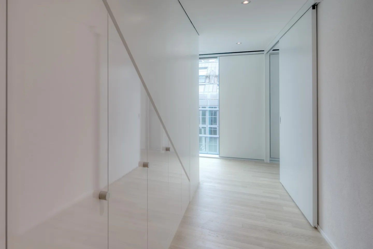 Modern Maisonette Apartment - Photo 10 of 13