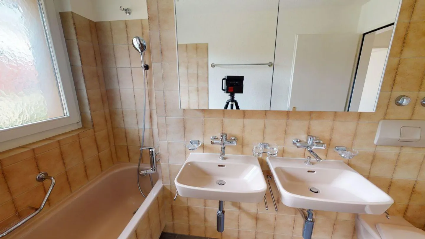 Apartment with a view of the greenery - Photo 3 of 12