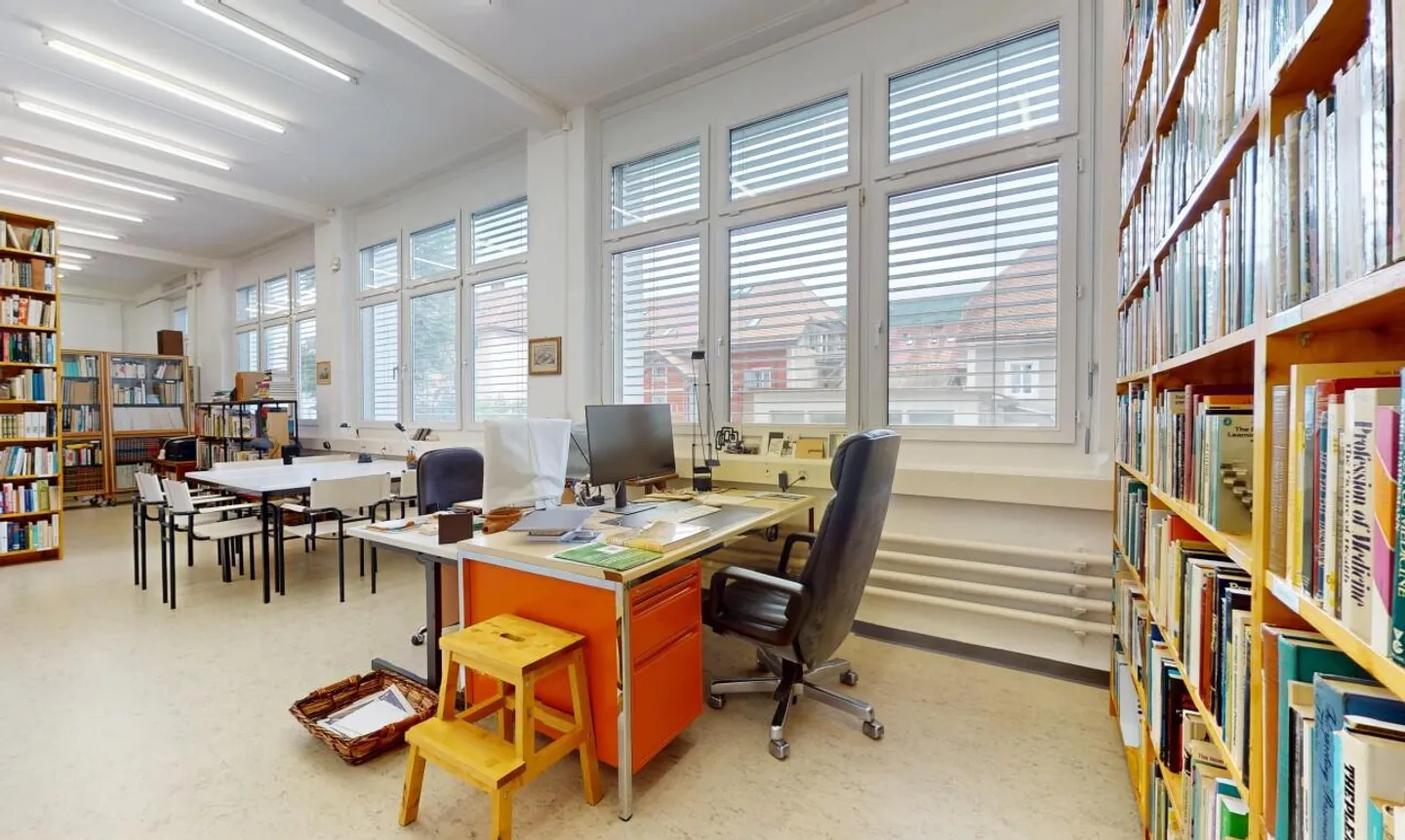 Bright building - good yield and strong potential for development - Photo 10 of 11