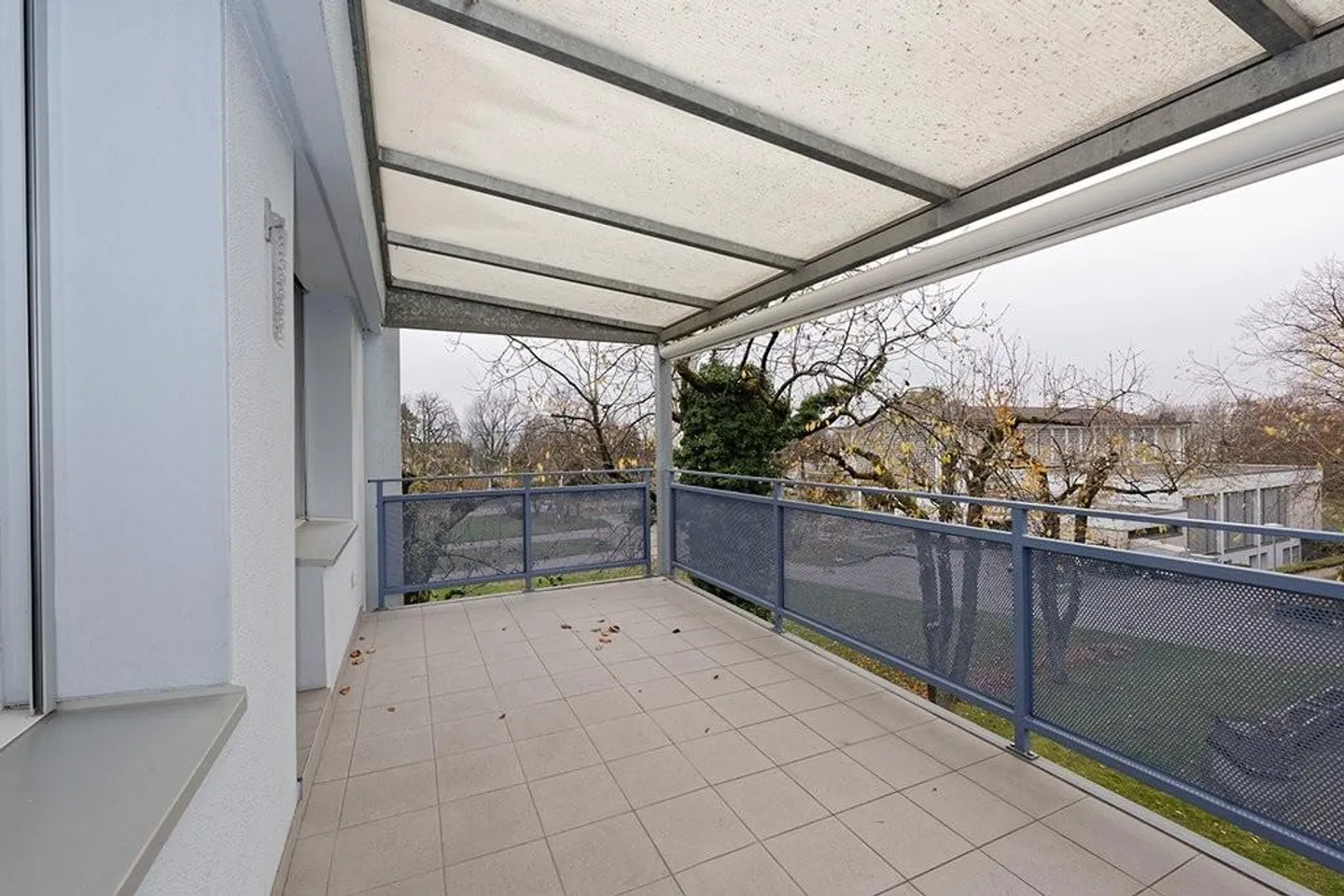 3.5 Room Apartment - Photo 1 of 9