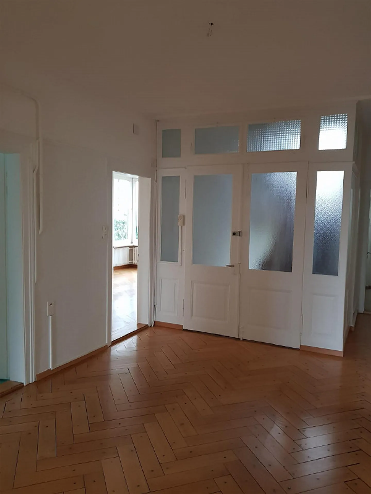 huge stately 3½-room city apartment with 2 balconies and garden - Photo 6 of 10