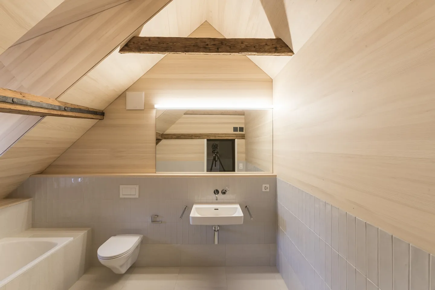 einzigartige Maisonette-Wohnung zu vermieten - Foto 3 von 8