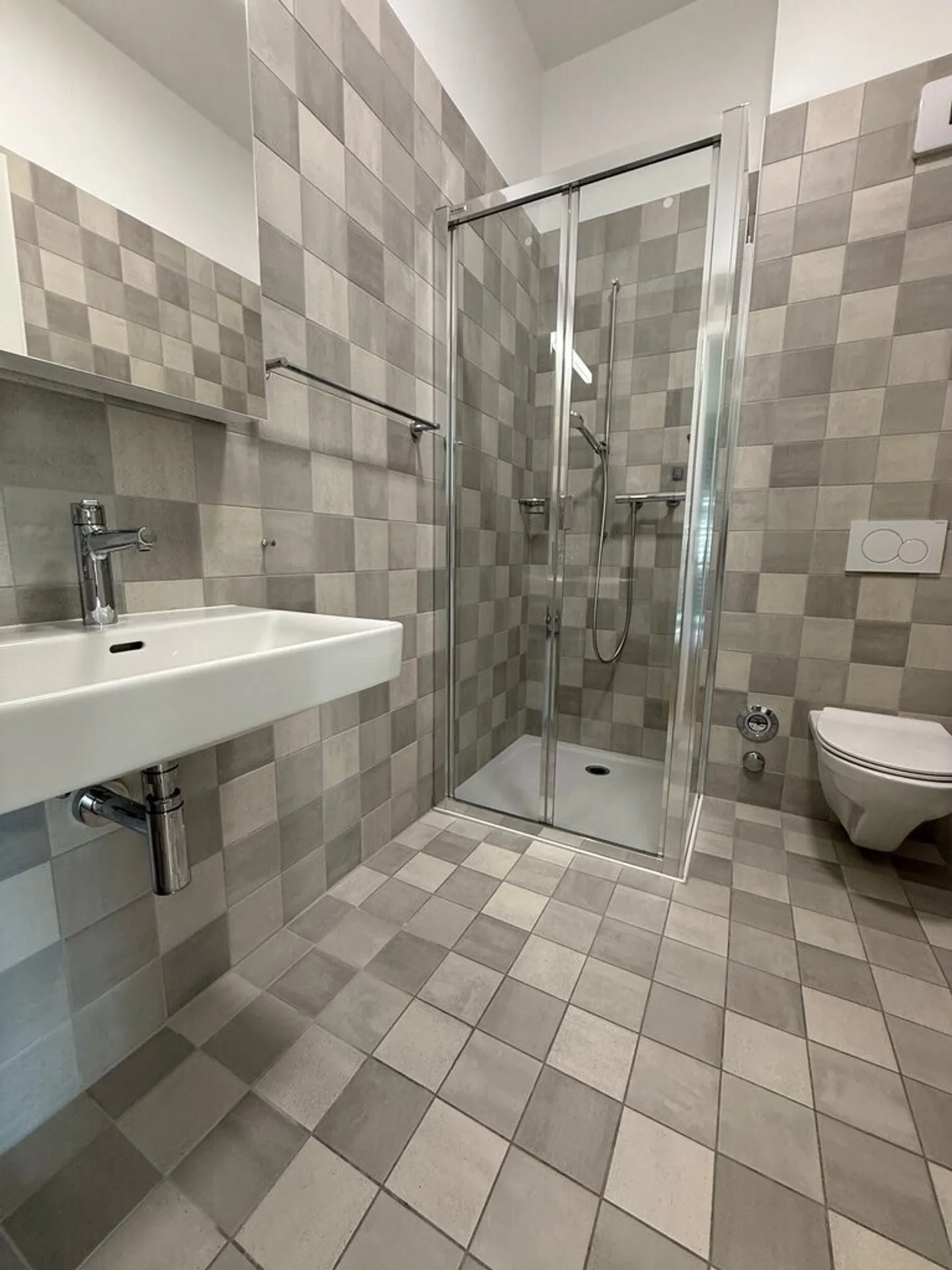 Magnifico appartamento di 4,5 stanze con un grande balcone - Foto 8 di 10