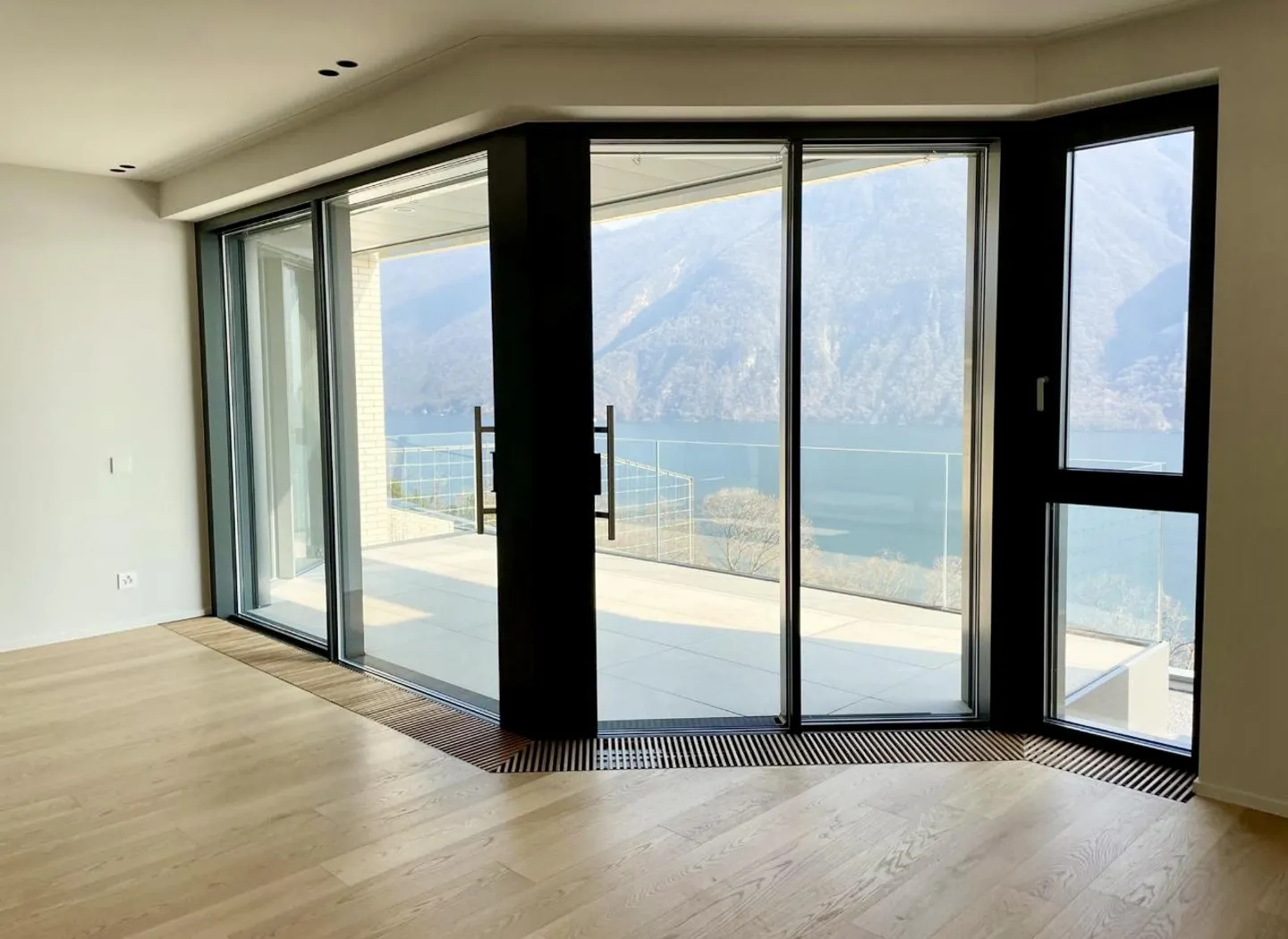 Villa de Luxe avec Vue Lac - Photo 18 sur 34