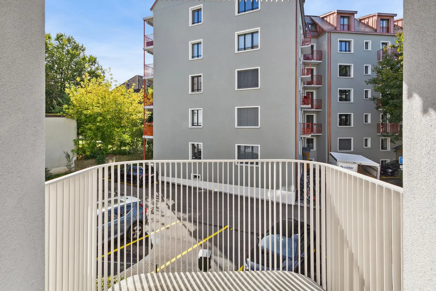 Modern Apartment in Seefeld - Photo 10 of 10