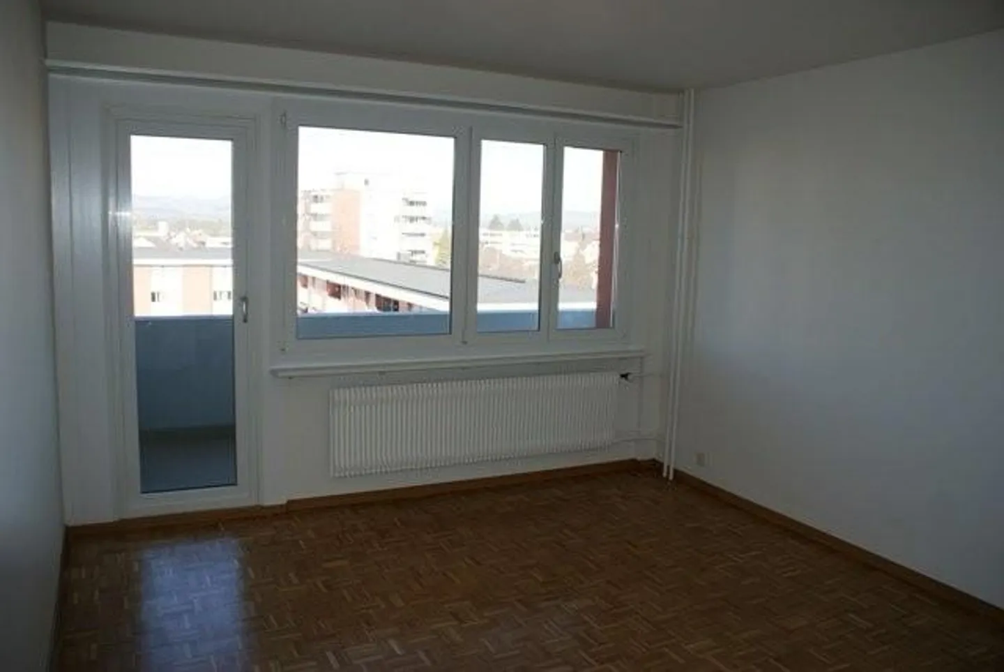 Affordable Living in Schwäbis, Near Thun Center - Photo 4 of 7