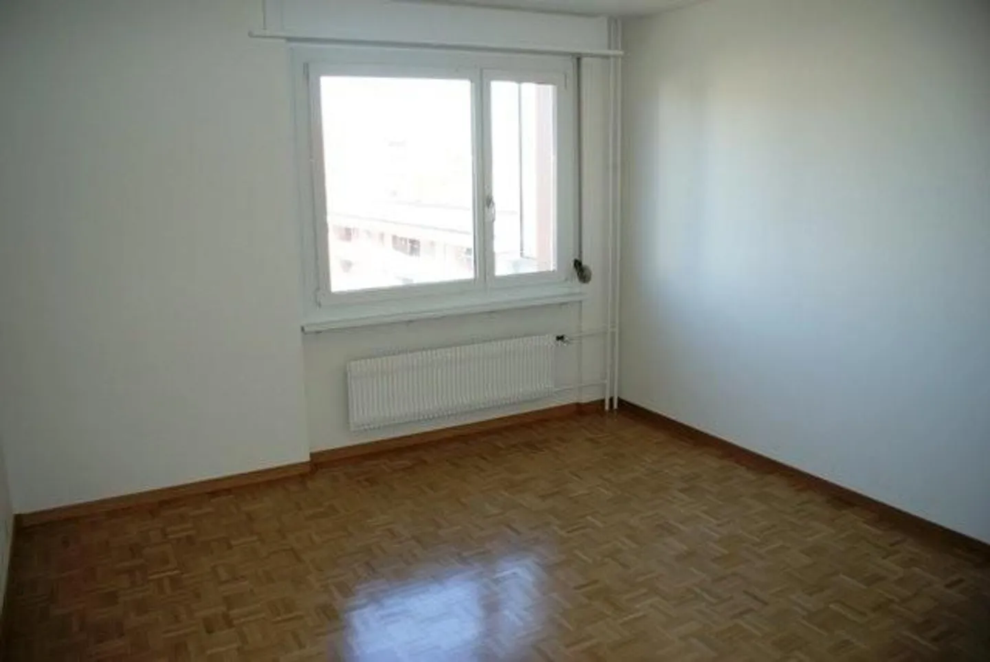 Affordable Living in Schwäbis, Near Thun Center - Photo 6 of 7