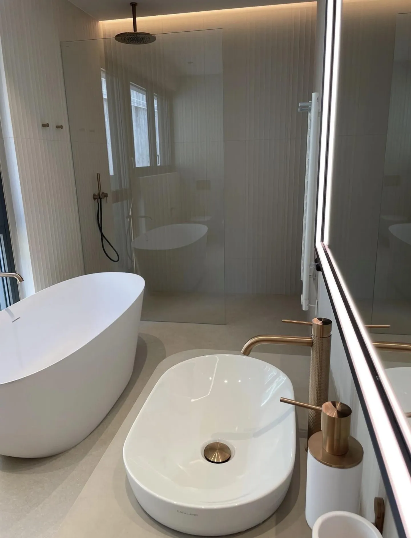 Villa de Luxe avec Vue Lac - Photo 24 sur 34