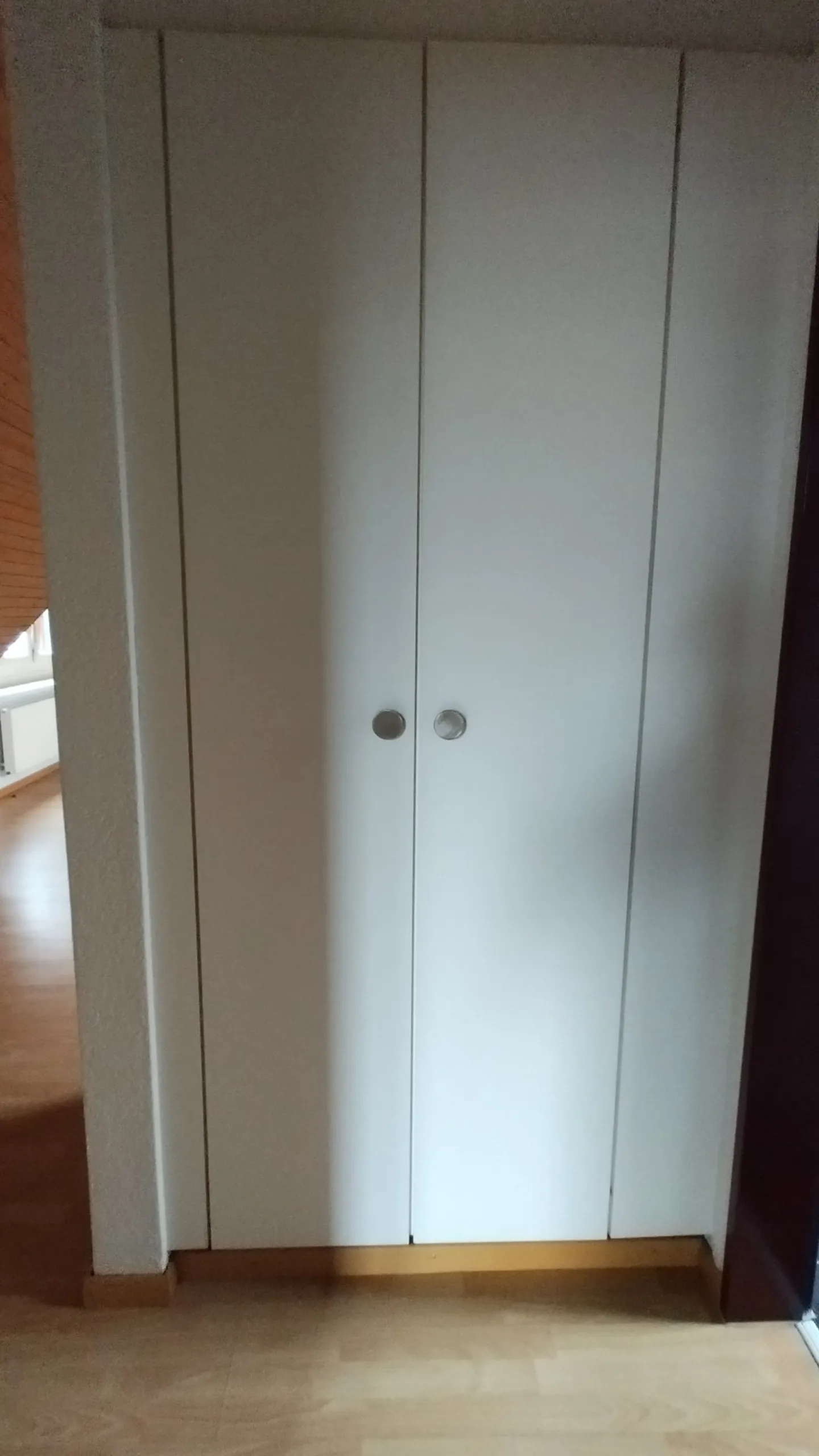 Charmante appartement en penthouse de 2 pièces sur la Bahnhofstrasse à Olten - Photo 4 sur 8