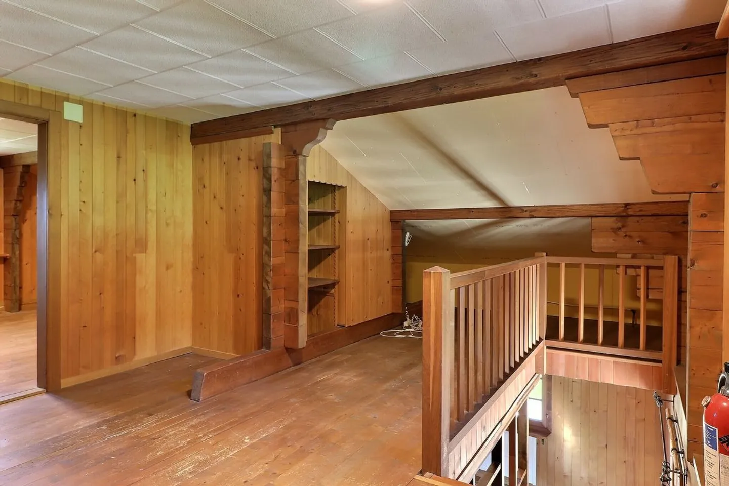 Opportunité de saisir un beau chalet de 5,5 pièces avec une belle vue dans un endroit calme - Photo 12 sur 13