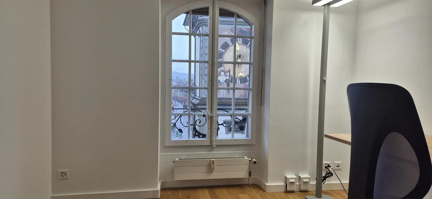 Modern Office at Kornhausplatz in Bern – 25 m² on the 4th floor - Photo 3 of 10