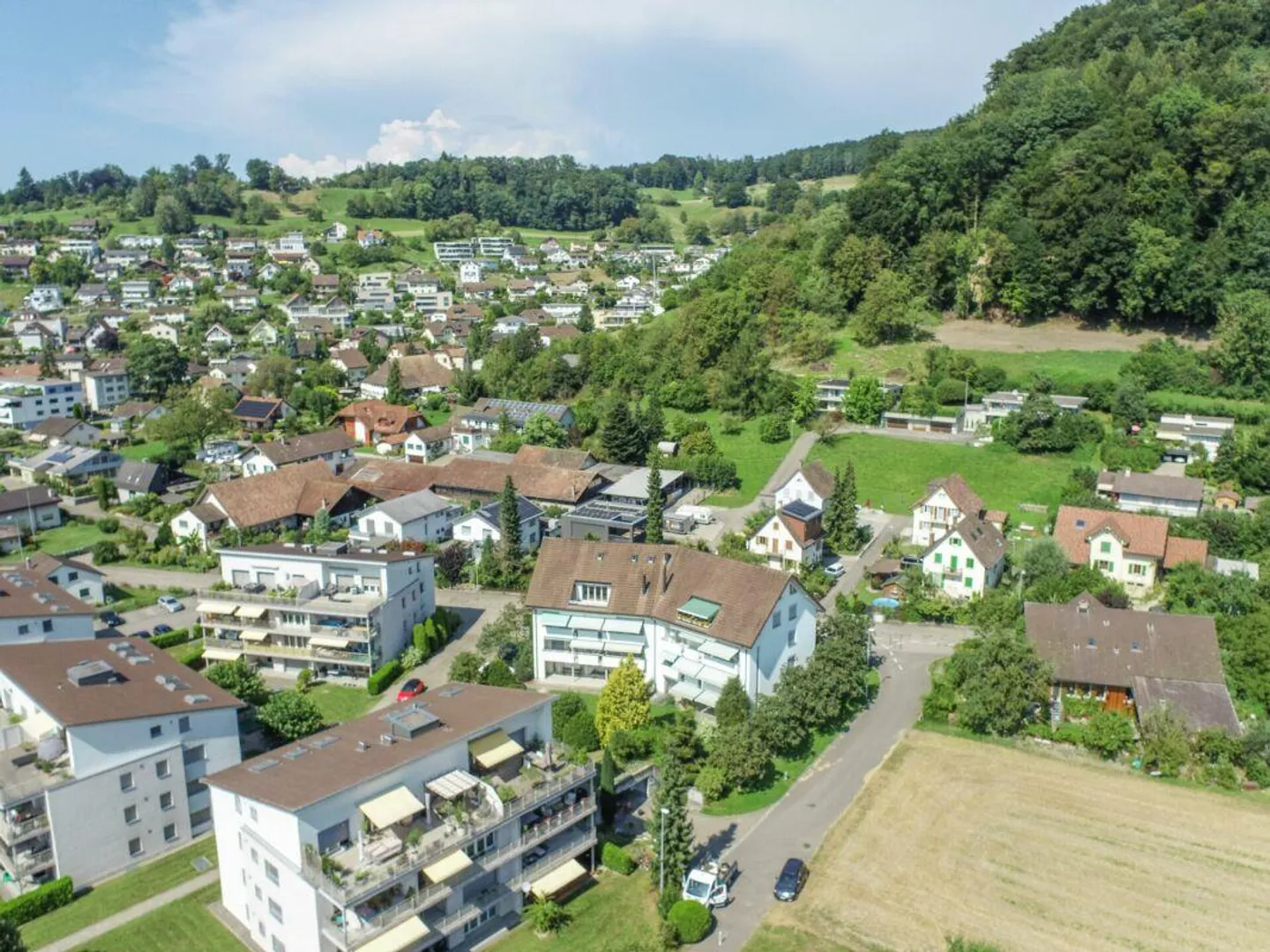 Wohntraum mit Cheminée, Galerie & Balkon - Foto 12 von 12