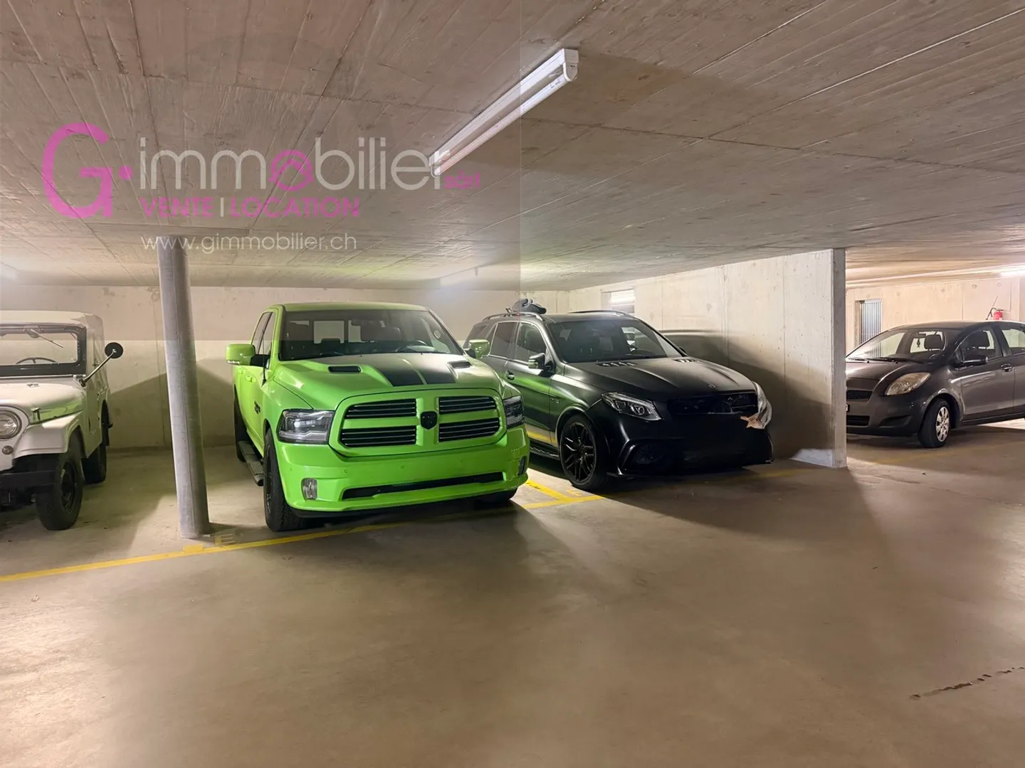 One or two indoor parking spaces in an underground parking lot - Photo 3 of 5