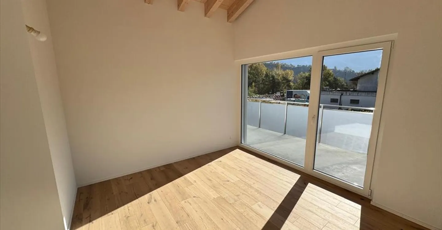 4.5 Room Apartment and Studio for Commercial Use - Photo 12 of 27